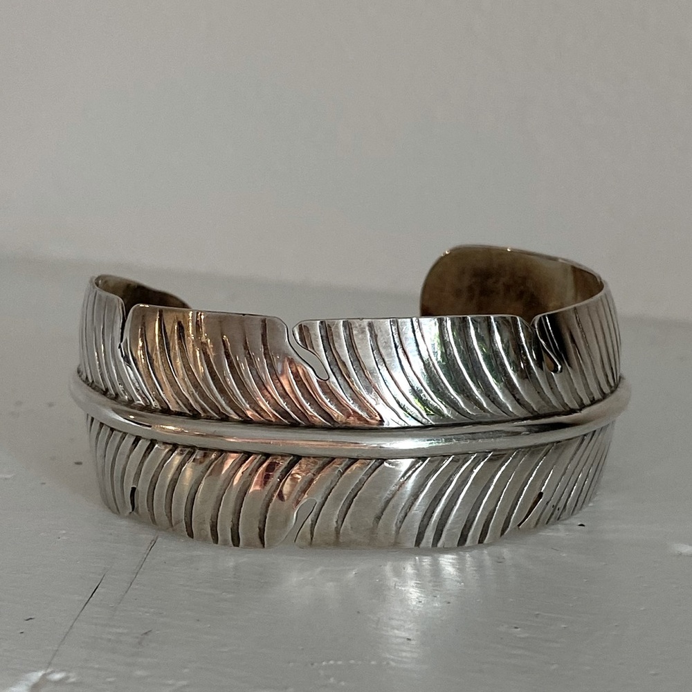 Navajo silver feather cuff bracelet